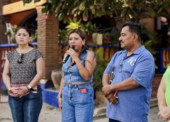 Llevan calor a hogares de Asunción Ixtaltepec, con la entrega de cobijas